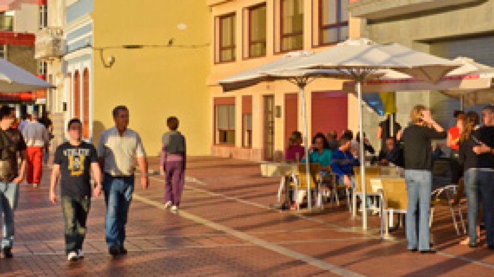 Terrassen Restaurant Mas 39 am Canteras Strand Las Palmas de Gran Canaria